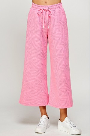 P7123<br/>Textured Soft Cropped Wide Pants